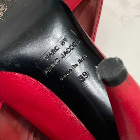 EUC Marc Jacobs Red leather peep toe pumps Italy - Picture 7 of 11